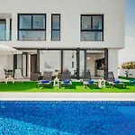 فيلة Sunnyvillas 4br New Private Pool In Pernera بروتاراس