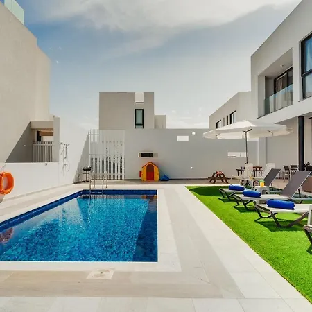 Sunnyvillas 4br New Private Pool In Pernera *