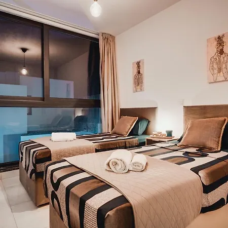 Sunnyvillas 4br New Private Pool In Pernera