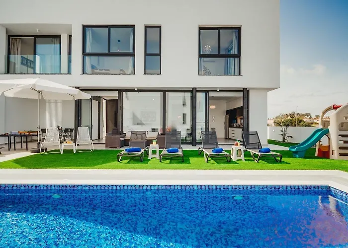 Vilă Sunnyvillas 4br New Private Pool In Pernera Protaras