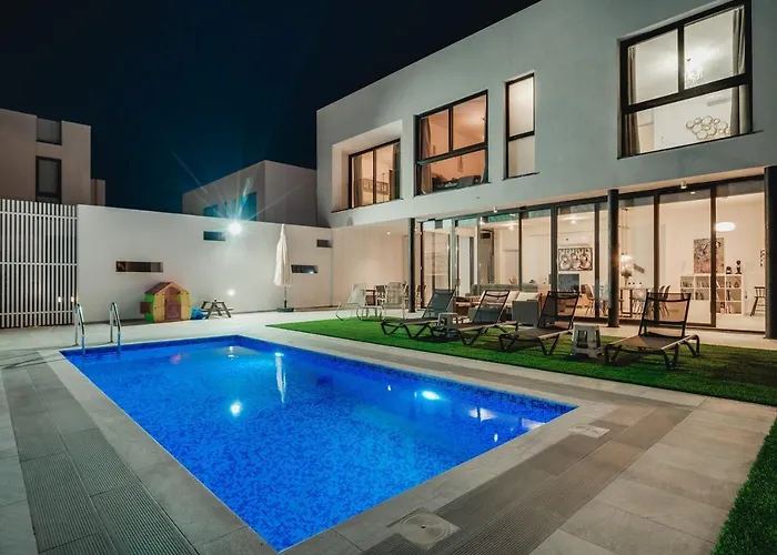 Vilă Sunnyvillas 4br New Private Pool In Pernera