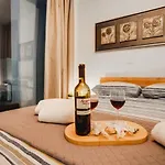 Sunnyvillas 4br New Private Pool In Pernera