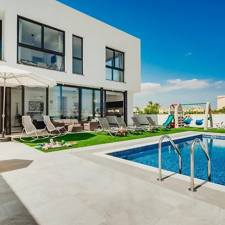 Sunnyvillas 4br New Private Pool In Pernera Βίλα Πρωταράς