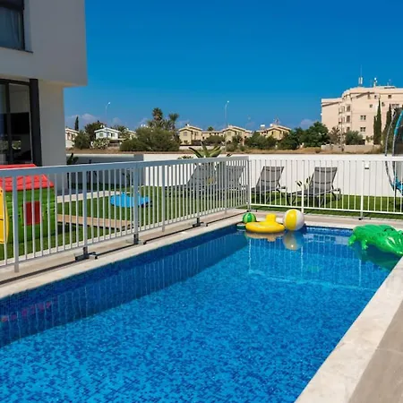 Sunnyvillas 4br New Private Pool In Pernera Πρωταράς