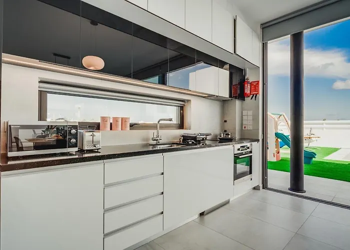 Sunnyvillas 4br New Private Pool In Pernera *