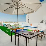 Sunnyvillas 4br New Private Pool In Pernera 别墅