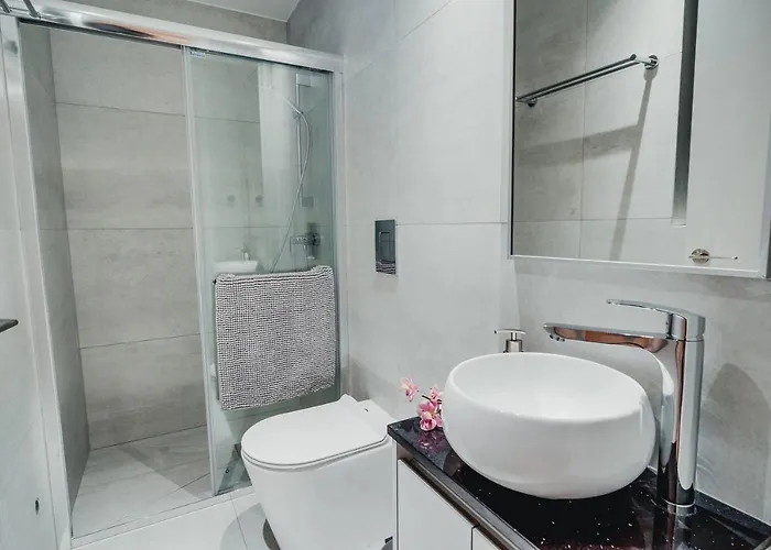 Sunnyvillas 4br New Private Pool In Pernera Villa