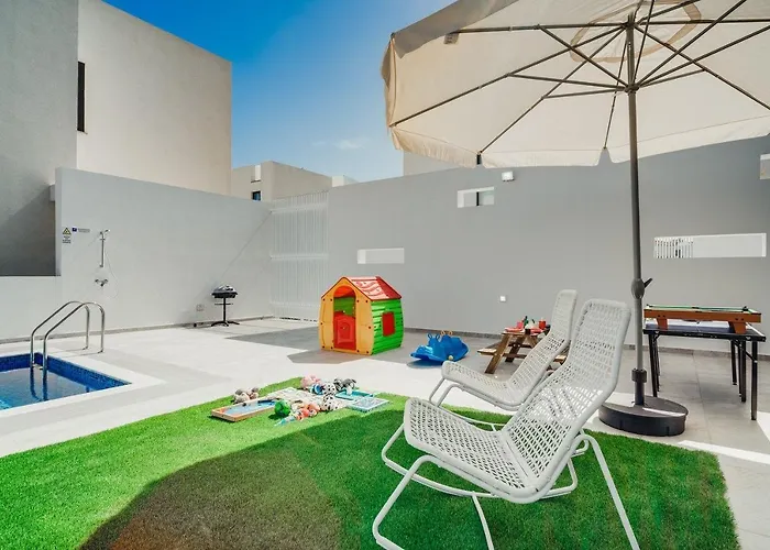 Sunnyvillas 4br New Private Pool In Pernera * Protaras