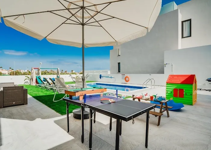 Sunnyvillas 4br New Private Pool In Pernera Protaras